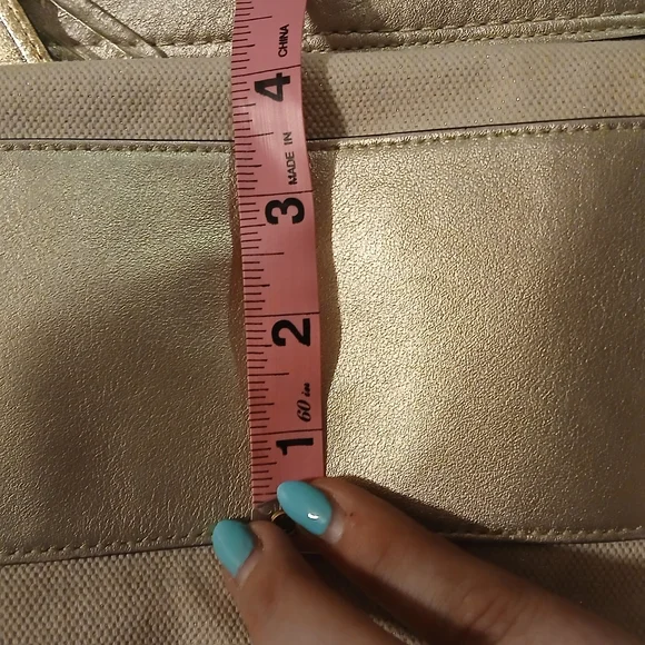 Coach Julia Perry Op Art Tote Ivory Shimmer Canvas Metallic Leather Bag EUC Rare - Picture 14 of 14